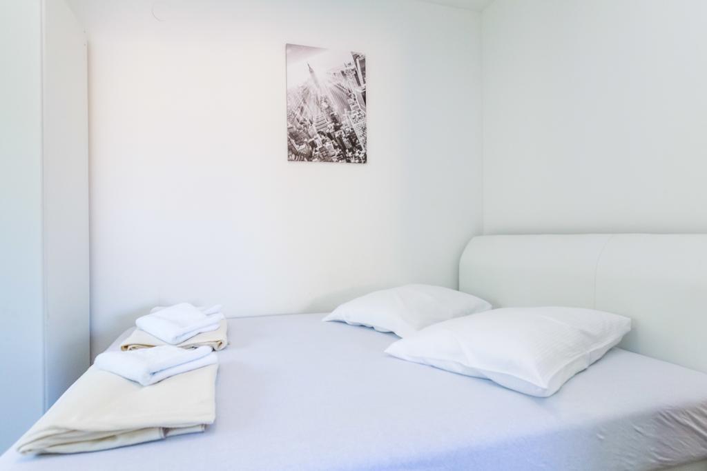 Apartment Sea Sound Rea